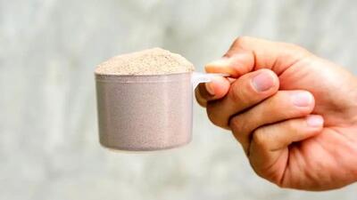 راهنمای کامل مصرف پروتئین؛ از مقدار مناسب تا عوارض احتمالی