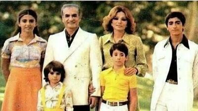  عکس / سفر  در زمان /  خوشگذرانی های فرح دیبا و محمدرضا پهلوی در تفریحات ساحلی