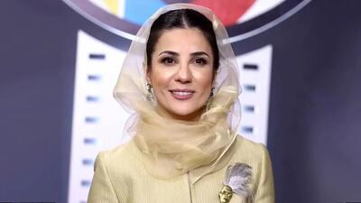  استایل متفاوت سارا بهرامی در اختتامیه جشنواره سینمایی / کاربران لقب ترسناک به خانم بازیگر دادند!