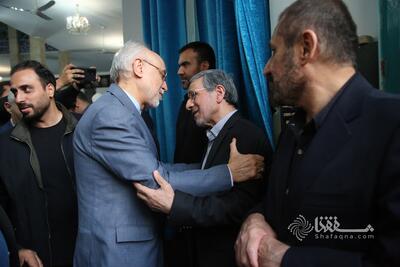  گزارش تصویری: مراسم ترحیم خواهر محمود احمدی نژاد