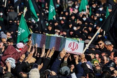 تشییع پیکر ۱۳ شهید گمنام در سراسر خراسان رضوی در روز شهادت حضرت زهرا(س)
