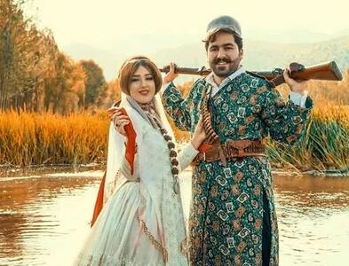  آواز محلی؛ رقص و آواز شیرازیا که خیلی باهم ندارن بیخ تا بیخ وایسادن بیچاره دامادو نگا