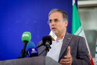  صنعت کفش ایران در مسیر بی‌نیازی از واردات؛ نمایشگاه فیمکس آغاز به کار کرد