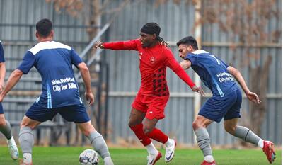  بیفوما دوباره متولد شد؛ تحول بزرگ وینگر پرسپولیس با هدایت اوسمار