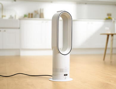  این پنکه بدون‌پره هوا را با سرعت ۲۹۰ لیتر در ثانیه خنک می‌کند