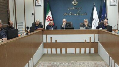  صالحی: ایران پناهگاه ادیان است و این پرچم باید برافراشته بماند