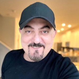  لقب سندی برای شهرام آذر از کجا اومد؟