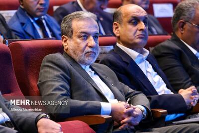  افتتاح اجلاسیه استانداران حاشیه دریای خزر در رشت