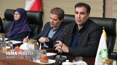  دانشگاهیان در طول تاریخ یکی از مهمترین مدافعان مباحث زیست محیطی بوده‌اند