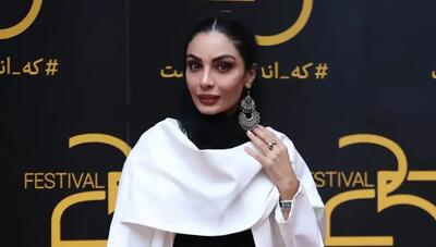  گوشواره‌های طلایی بزرگ و سنتی «صحرا اسداللهی»؛ ترکیب مد مدرن و ایرانی در اختتامیه‌ (عکس)