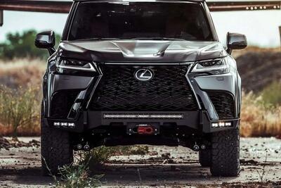  خودروی ۴۵ میلیاردی در ایران چه می‌کند؟