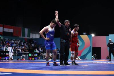  بازی‌های کشور‌های اسلامی/ شب طلایی کشتی در ریاض/ هندبال مردان از صعود به نیمه‌نهایی بازماند/سعید اسماعیلی کشتی ایران را طلایی کرد، احمدی‌وفا برنز گرفت و عبدی نقره ای شد