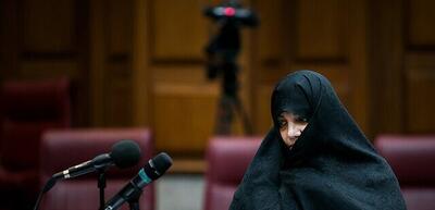  وکیل شبنم نعمت‌زاده: رای محکومیت موکلم به ۲۰ سال زندان، نقض شده/ او به دلیل فشار‌های دوران حبس، به سرطان و مشکلات روحی روانی دچار شده