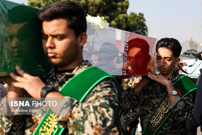  تصاویر: آیین استقبال از پیکرهای مطهر شهدای گمنام - مشهد