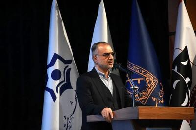  تئاتر هویت فرهنگی شهر است