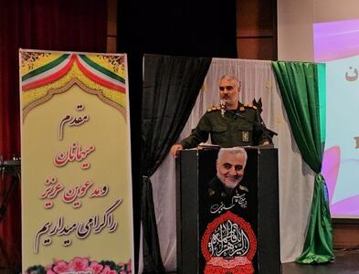  تأکید فرمانده بسیج ورامین بر صیانت از مد و لباس ایرانی - اسلامی