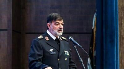  فرمانده کل انتظامی: امتیاز جایگاه‌داران متخلف سوخت باید لغو شود