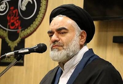  عضو خبرگان رهبری: همنشینی با انسان احمق، زمینه انحراف فکری و رفتاری را ایجاد می‌کند/ یکی از کارآمدترین راه‌های اصلاح جوانان همنشینی با دوستان صالح است