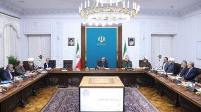  پزشکیان: رعایت قوانین عفاف و حجاب باید از سوی مدیران و کارکنان دستگاه‌ها آغاز شود - مردم سالاری آنلاین