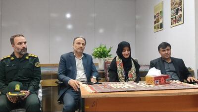  هنرمندان صنایع دستی شیروان مشکلات خود را به معاون وزیر گفتند