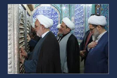  ضریح امامزاده علی بن جعفر (ع) در سمنان عطرافشانی شد