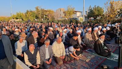  نیایش جمعی شاهرودی‌ها برای باران؛ نماز استسقا اقامه شد