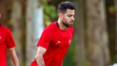  جشن تولد تک نفره و لاکچری مرتضی پورعلی گنجی با یک کیک ساده در یک رستوران لوکس به صرف شام/ مبارکا باشه