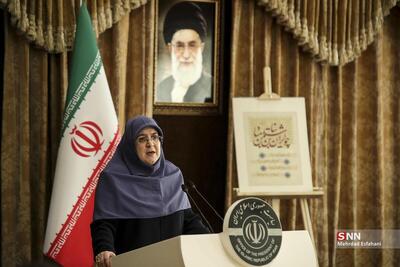  مهاجرانی: طرح جدید کالابرگ اجرا خواهد شد/ در مورد نرخ سوم بنزین جمع‌بندی صورت نگرفته/ هیچ کارمندی اخراج نخواهد شد+فیلم
