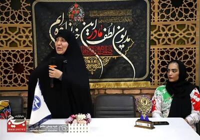  زن تراز انقلاب؛ مقامی در اوج عفت و مسئولیت - تسنیم