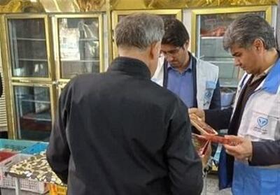  کشف و معدوم‌سازی انواع مواد غذایی غیربهداشتی در کنگان - تسنیم
