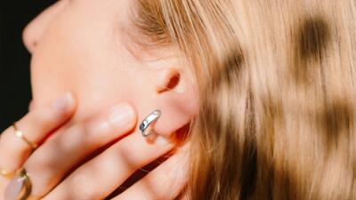  Lumia 2 گوشواره هوشمندی که ادعا می‌کند جریان خون مغزی را ردیابی می‌کند