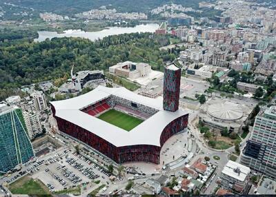  دهان‌ها باز ماند: هتل استادیوم معرکه آلبانی