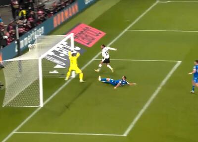  گل چهارم آلمان به اسلواکی (سانه)