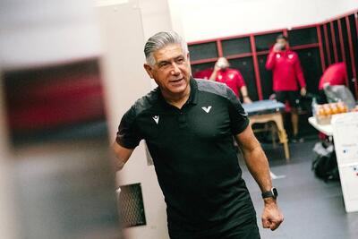  قطبی: ظاهرا 80 میلیون مربی در ایران داریم!