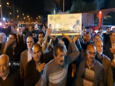  وداع مردم فارس با شهدای گمنام