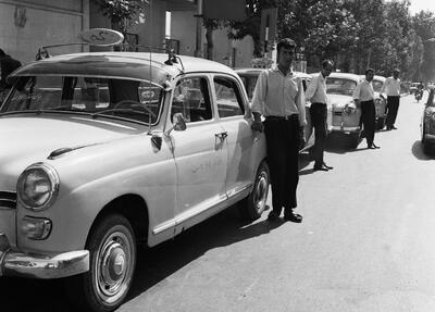  سال 1344؛ تاکسی‌ها در تهران ۵ نفره شد! +عکس و قیمت