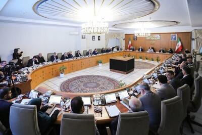  نباید پست و مقام مبنای دریافت حقوق باشد/ باید ناترازی منابع و مصارف را سامان دهیم