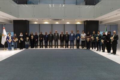  بانک پاسارگاد برای هجدهمین سال متوالی از رتبه‌های برتر کنکور سراسری تقدیر کرد