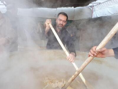  برپایی ایستگاه‌هایی برای پخت سمنو در تهران + ویدئو
