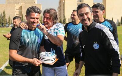  جشن تولد ساپینتو برای غفوری در تمرین استقلال