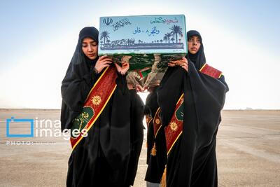  استقبال مردم یزد از ۷ شهید گمنام دفاع مقدس