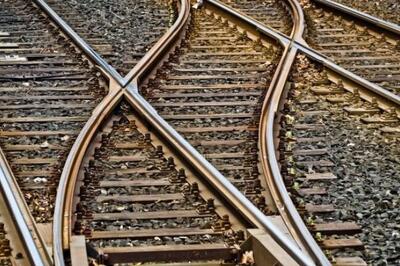  راه‌آهن لرستان؛ پروژه‌ای ملی در گره‌گشایی توسعه غرب کشور