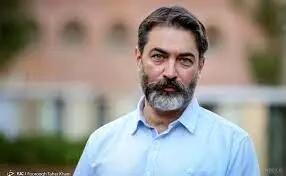  پارسا پیروزفر و پوریا رحیمی‌سام در کاخ هنر/ ویدئو