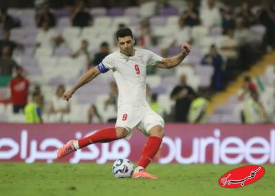  ببینید | مجری تلویزیون شمشیر را برای طارمی از رو کشید؛ «بالا» یعنی جایی که رفتی زیرآب اسکوچیچ را زدی! - کلبه سرگرمی