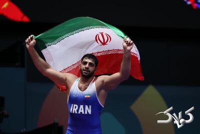  ساروی نشان طلای کشتی فرنگی را ضرب کرد +ویدیو - مجله اینترنتی کولاک