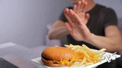  از ۴۰ سالگی به این مواد غذایی لب نزنید + غذاهای مضر برای آقایان - مجله اینترنتی کولاک