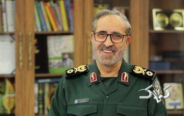  عکسی دیده نشده از شهید شادمانی در کنار رهبرانقلاب - مجله اینترنتی کولاک