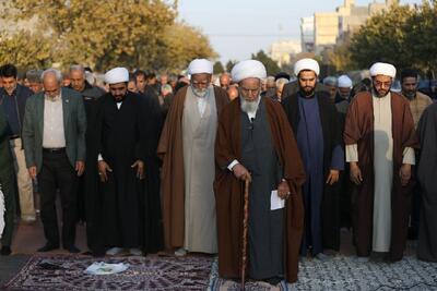  آغاز اقامه نماز طلب باران در مشهد