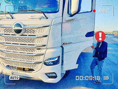  کامیون کشنده با راننده ۱۵ ساله در محور مورچه‌خورت متوقف شد