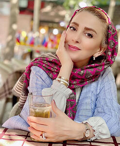  ژیلا صادقی با استایلی تازه در مرکز توجه قرار گرفت + فیلم